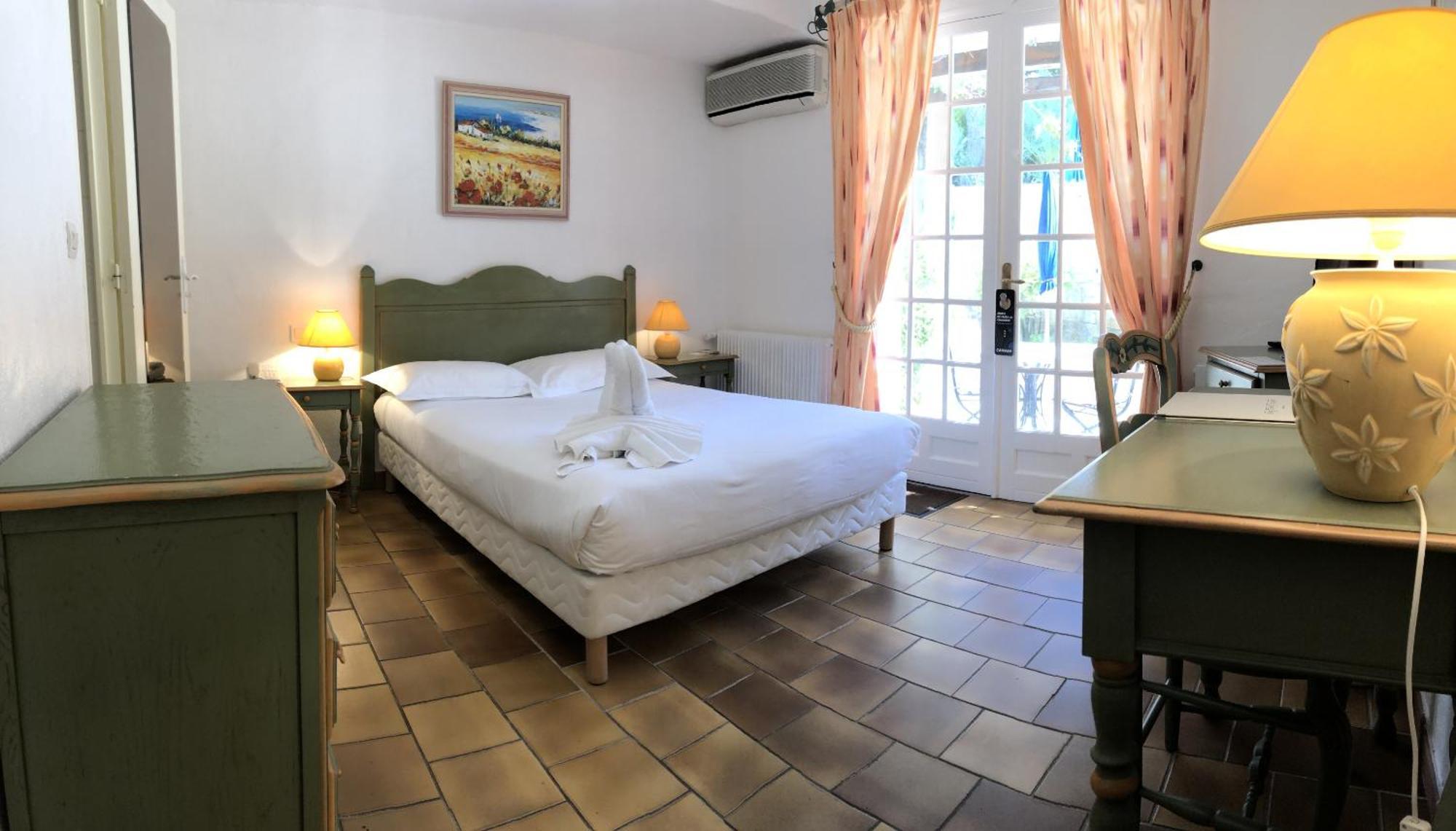 Hotel Jas Neuf Sainte-Maxime Luaran gambar